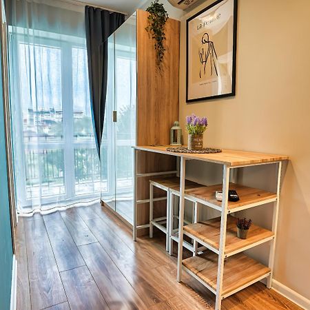 Lily'S Studio 2 By Bulgarentals - Central София Екстериор снимка
